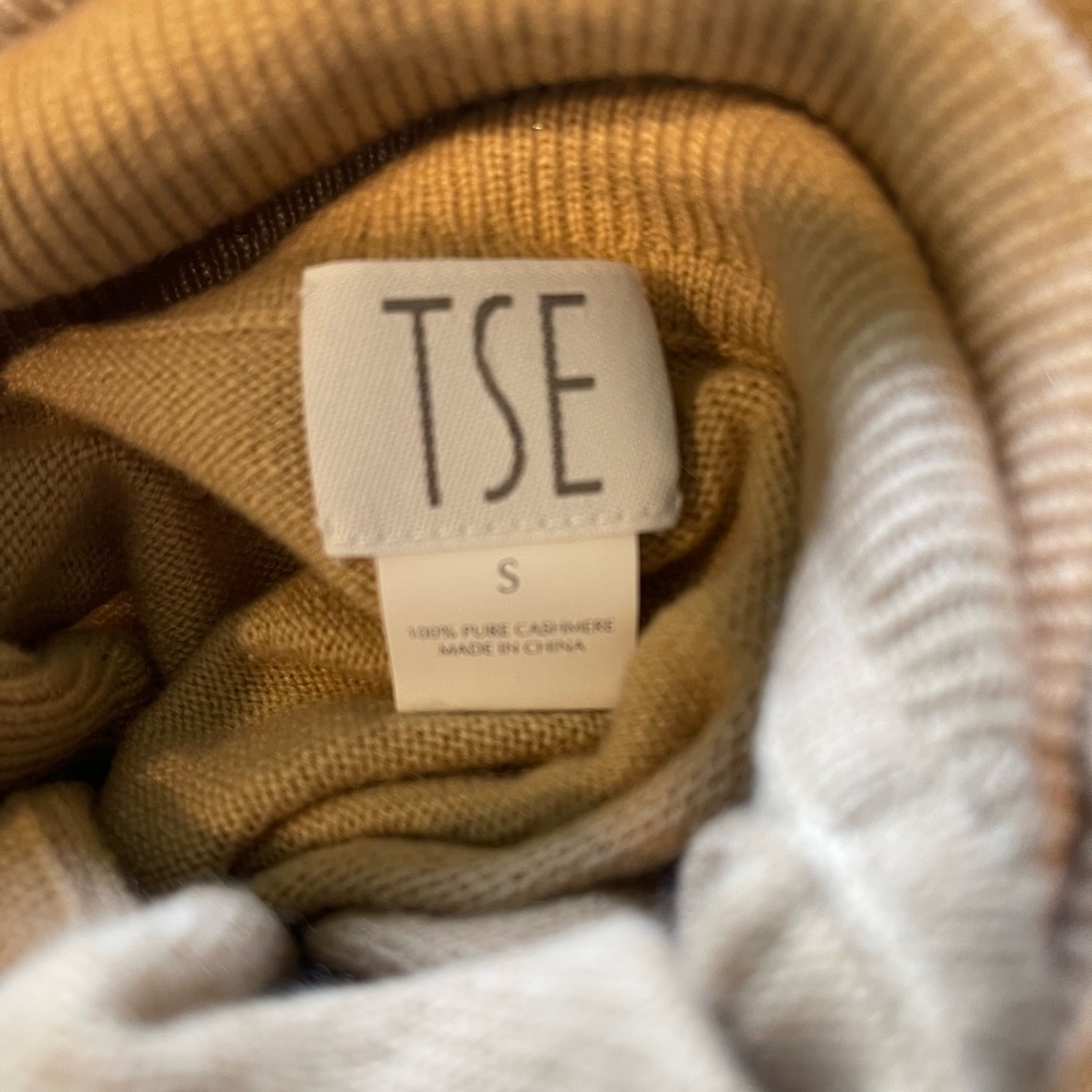 TSE Cream Ribbed Knit Sweater
